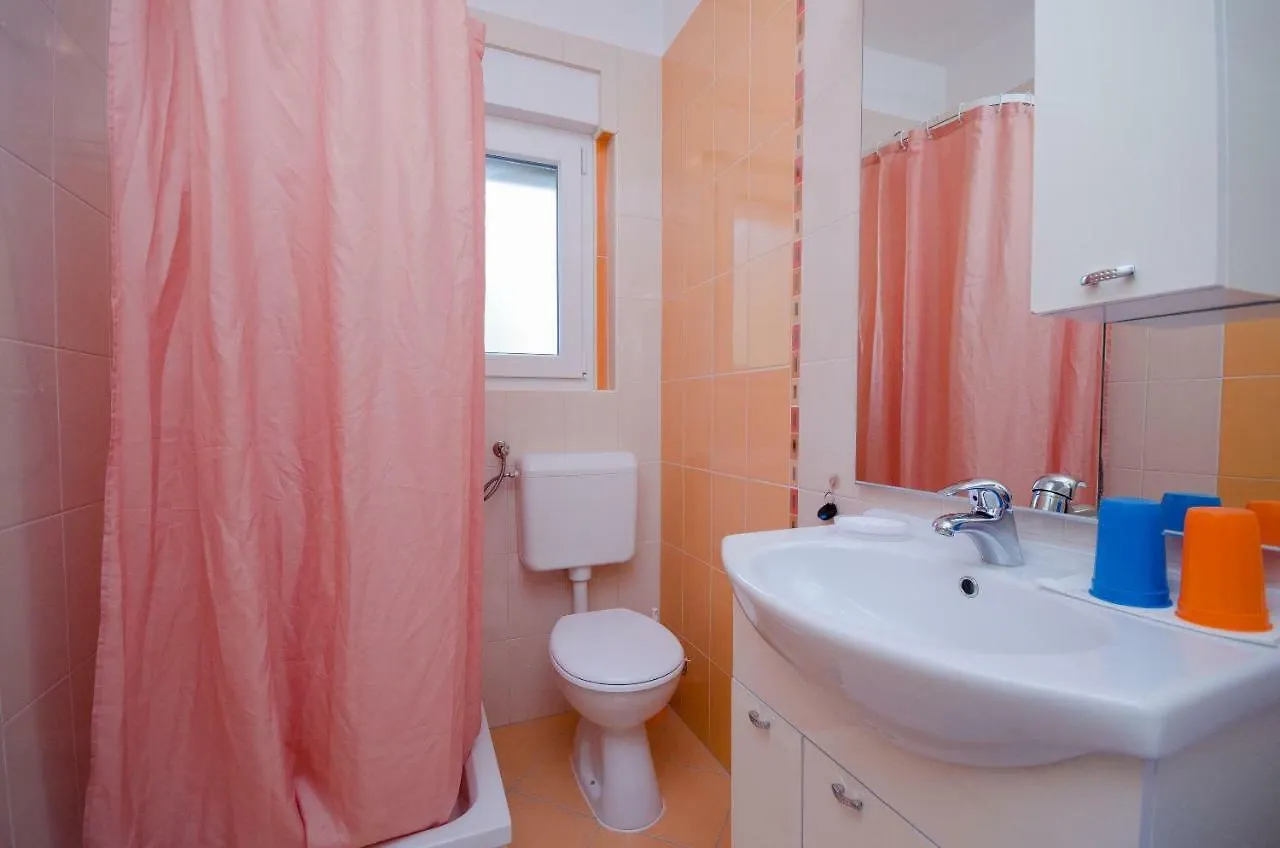 Gostinjska kuća Rooms Lili