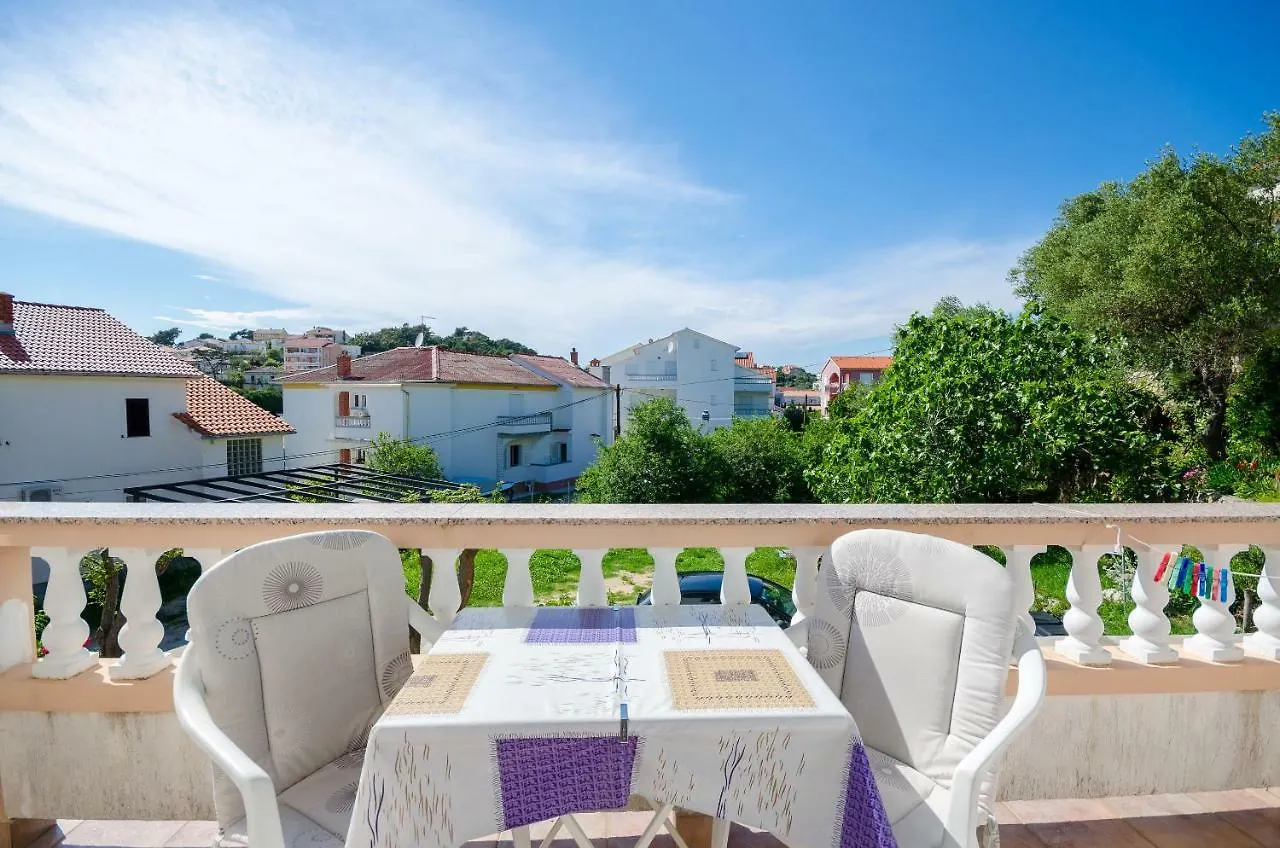 *** Gostinjska kuća Rooms Lili Croatia